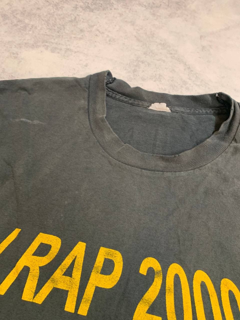 Vintage LRap ultrarare vintage distressed man tee Size US L / EU 52-54 / 3 - 5 Thumbnail