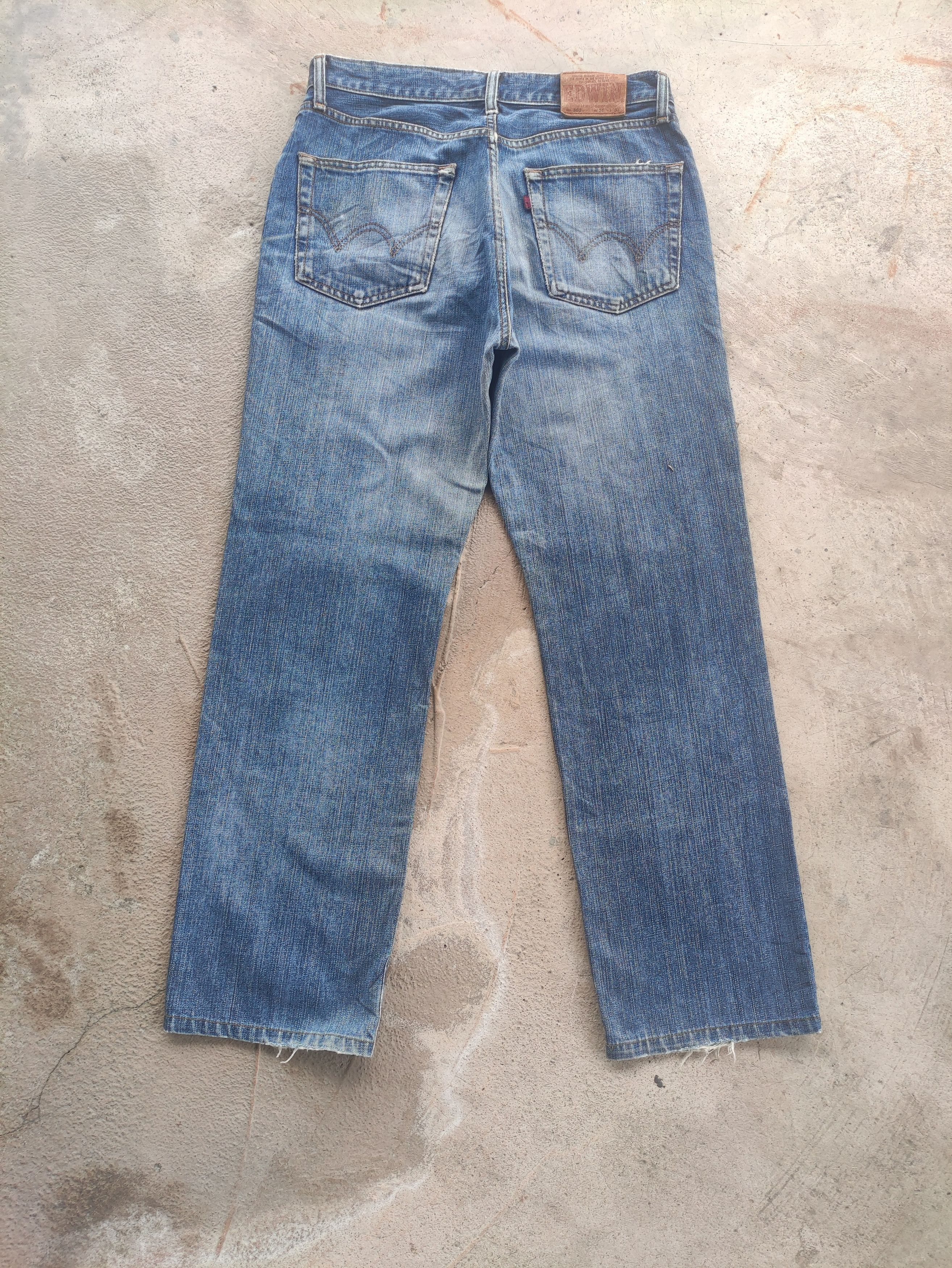 Edwin Vintage Edwin Japan Distressed Faded Jean W32 Size US 32 / EU 48 - 9 Thumbnail