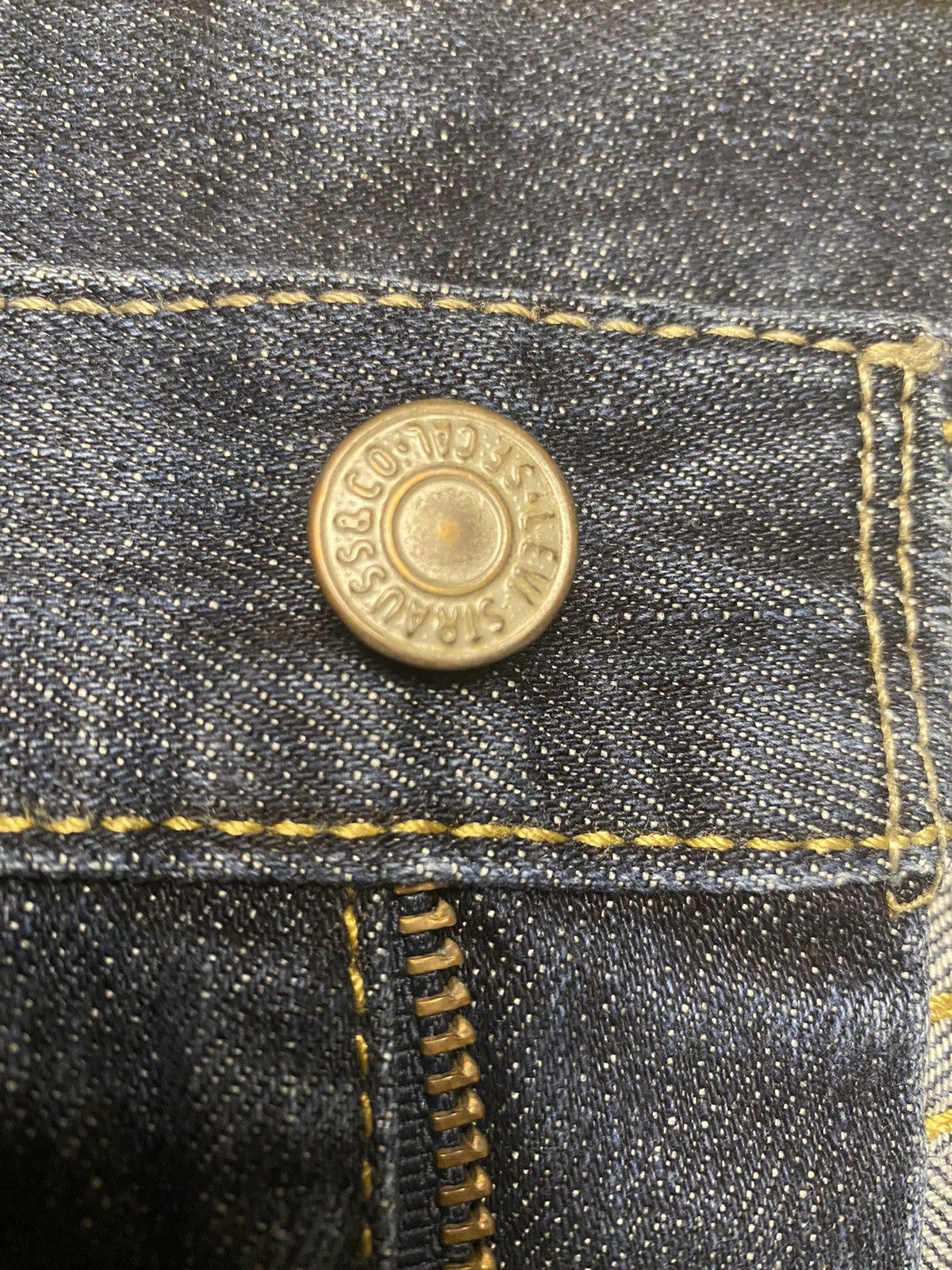 Levi's × Levi's Vintage Clothing × Vintage Levi’s 505 Size US 36 / EU 52 - 7 Thumbnail