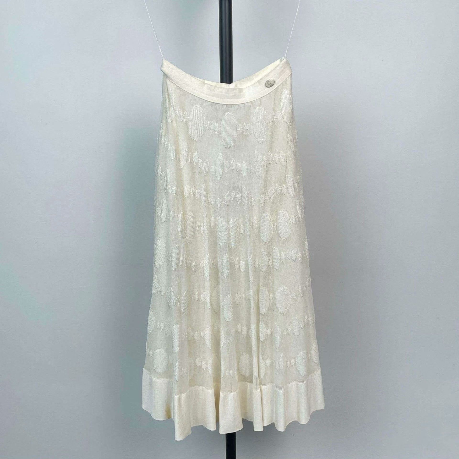 Chanel Chanel Skirt 36 Women Size 36" / US 14 / IT 50 - 1 Thumbnail