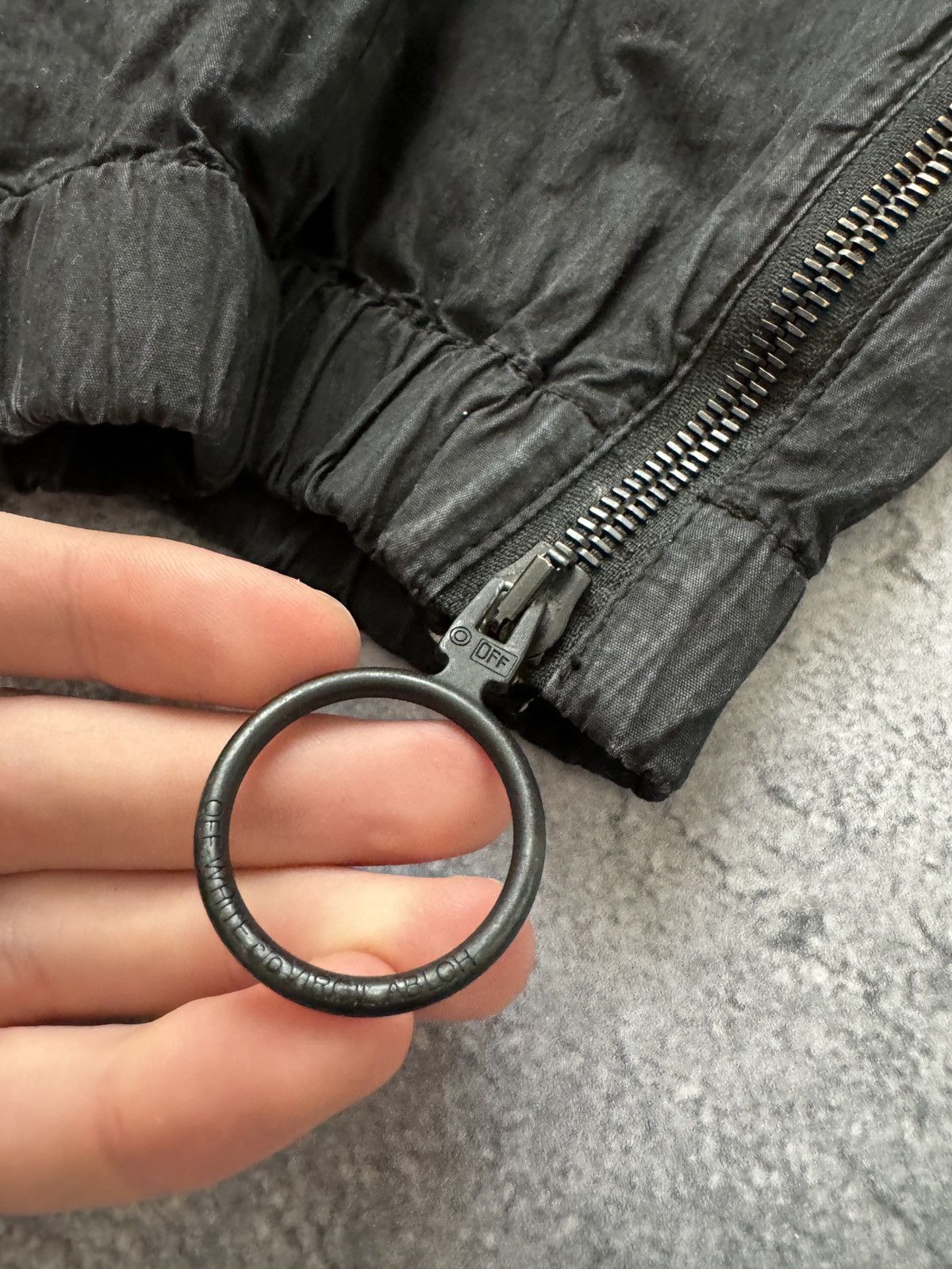 Off-White Off-White Parachute Cargo Pants “Cargo Pant” Black size 32 Size US 32 / EU 48 - 8 Thumbnail