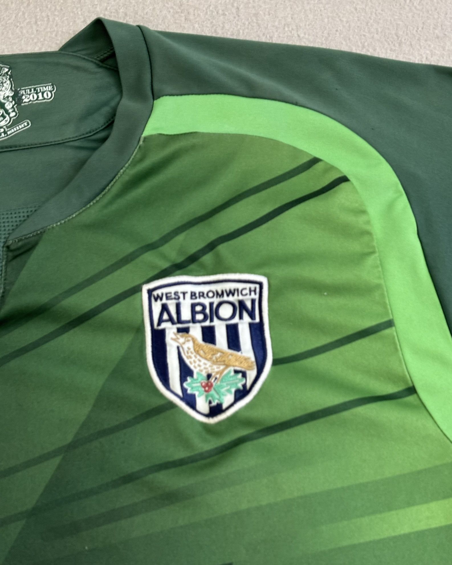 Umbro West Bromwich Albion 2009/2010 Umbro Goalkeeper Jersey Size US XXL / EU 58 / 5 - 7 Thumbnail