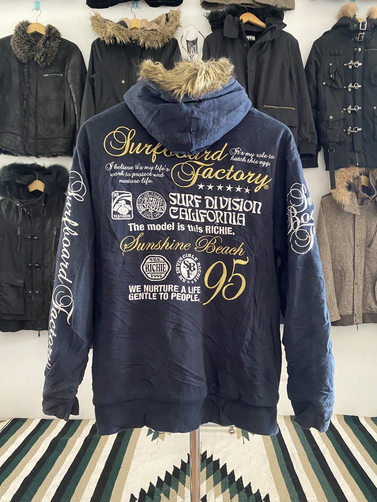 If Six Was Nine Japanese Surfboard Factory Zip Fur Hoodie Size US L / EU 52-54 / 3 - 13 Thumbnail