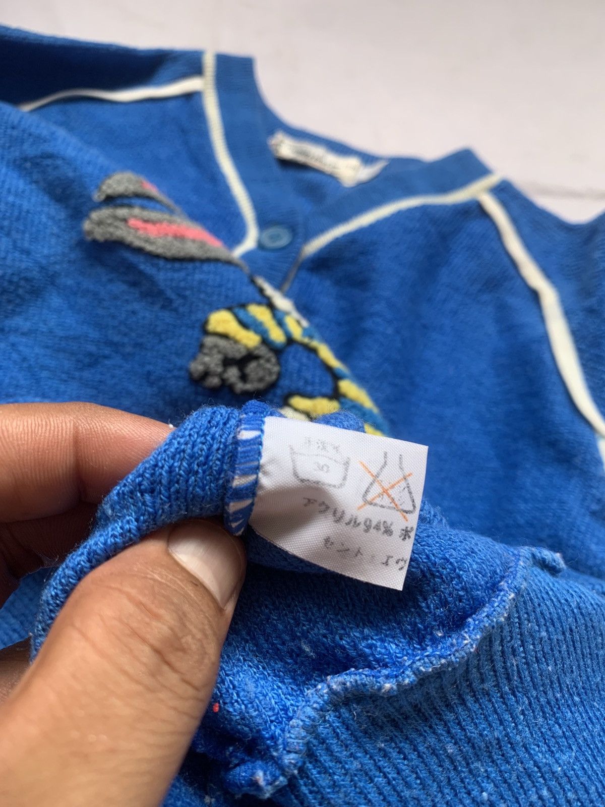 Warner Bros Vintage Knitwear Bugs Bunny Emboirred Size US M / EU 48-50 / 2 - 10 Thumbnail