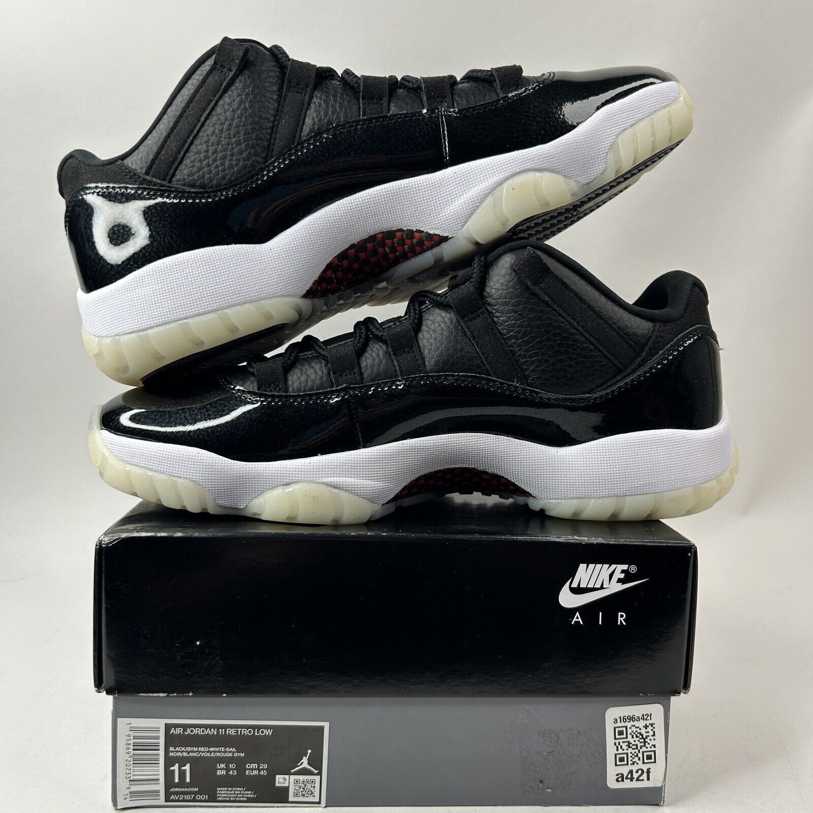 Nike Nike Air Jordan 11 Retro Low “72-10” 2024 Size US 11 / EU 44 - 3 Thumbnail