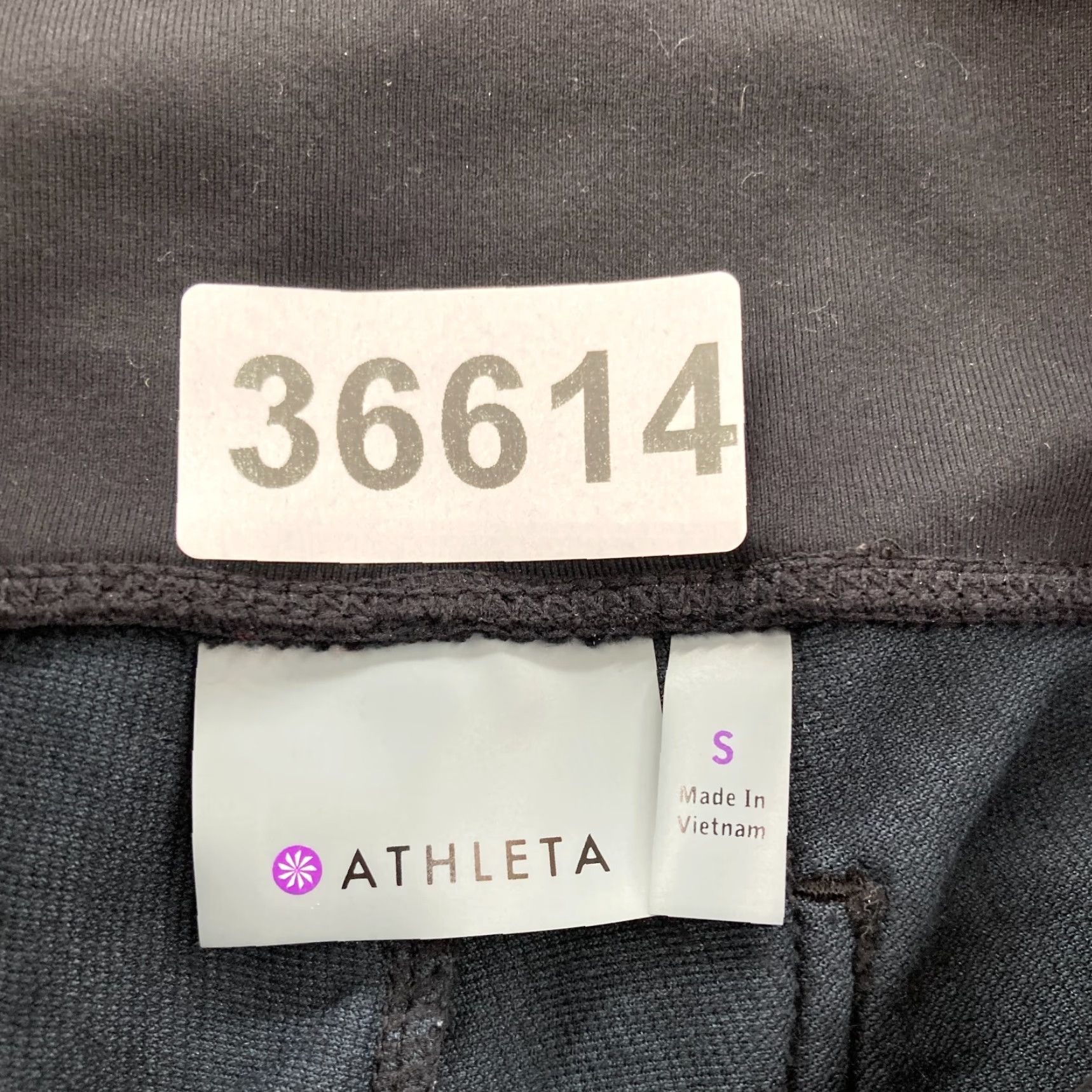 Athleta Athleta Leggings Women's Small Black Corduroy Metro High Rise Stretch City Style Ankle Activewear Dress Comfort Coatroom? Size 28" / US 6 / IT 42 - 4 Thumbnail