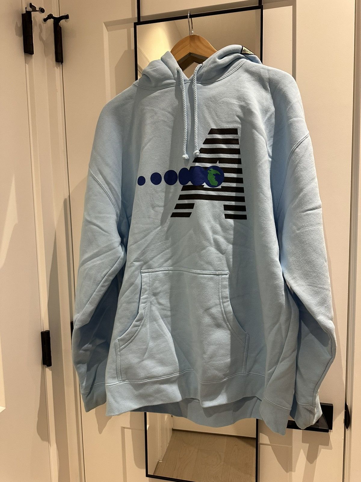 Other Arsenic anywhere hoodie Size US XL / EU 56 / 4 - 1 Preview