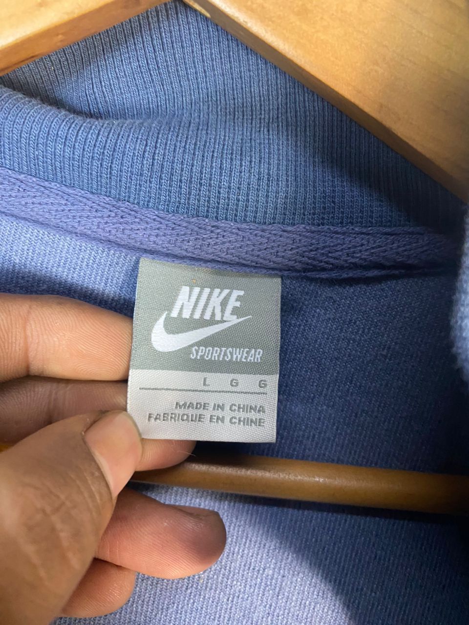 Nike Best offer 🔥Nike velvet zipper sweater Size US M / EU 48-50 / 2 - 6 Thumbnail