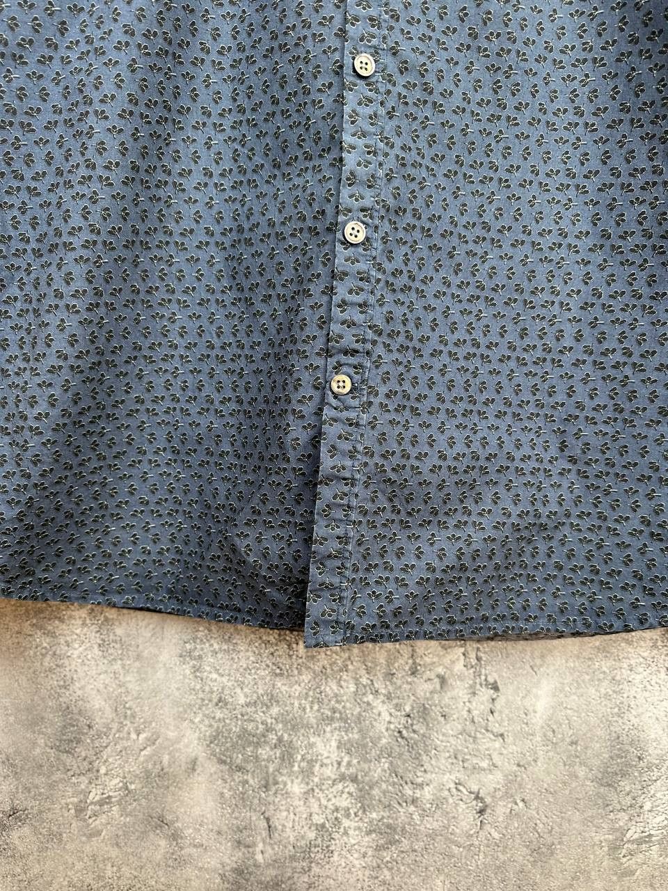 Paul Smith Paul Smith Jeans Button Up Shirt Flowered Navy LS Size US L / EU 52-54 / 3 - 7 Thumbnail