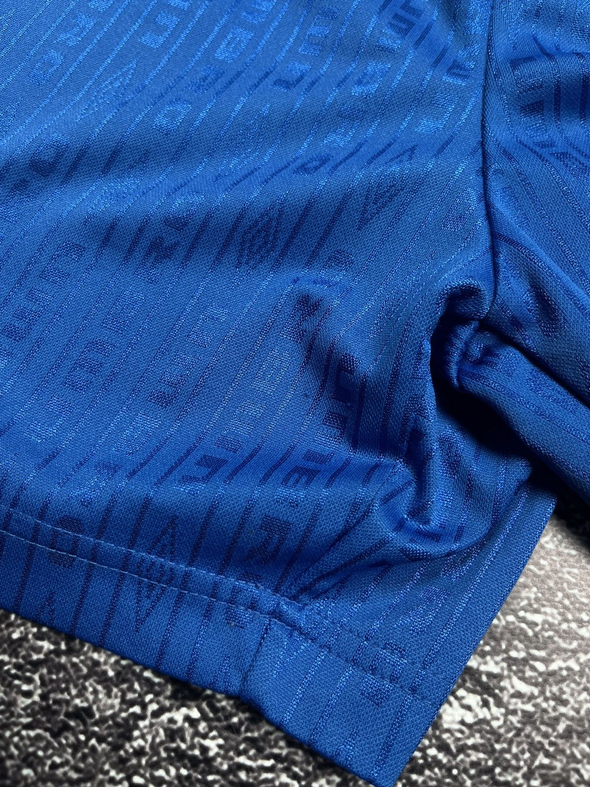 Umbro Vintage Umbro Mens Shorts Monogram Blue Dri Fit Y2K Size US 32 / EU 48 - 5 Thumbnail