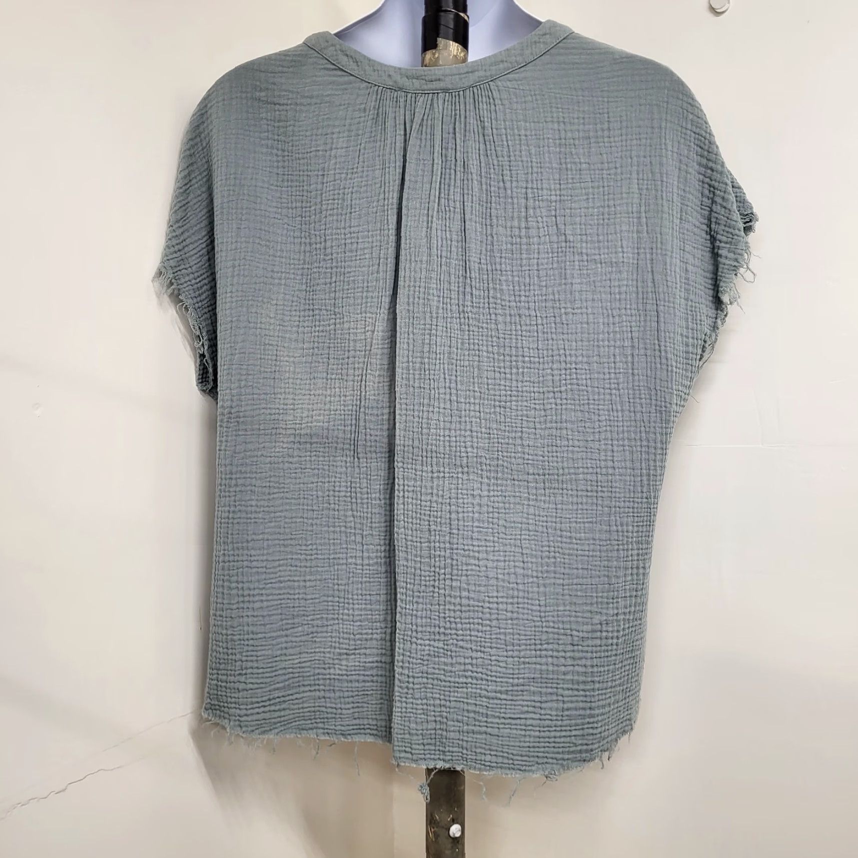Vintage GeeGee Blouse Women's 3XL 100% Cotton Gauze Collared Short Sleeve Raw Hem Green breathable, lightweight, machine washable, classic, casual, business Size XXL / US 16-18 / IT 52-54 - 6 Thumbnail
