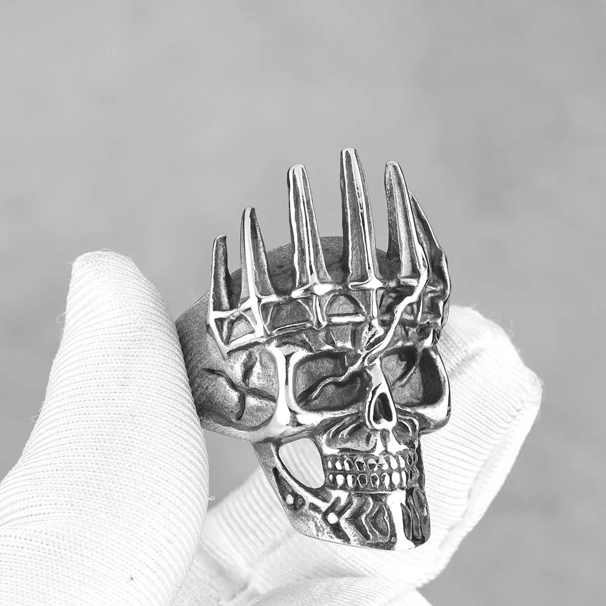Vintage Viking Vintage Skull Ring Size 44 - 6 Thumbnail