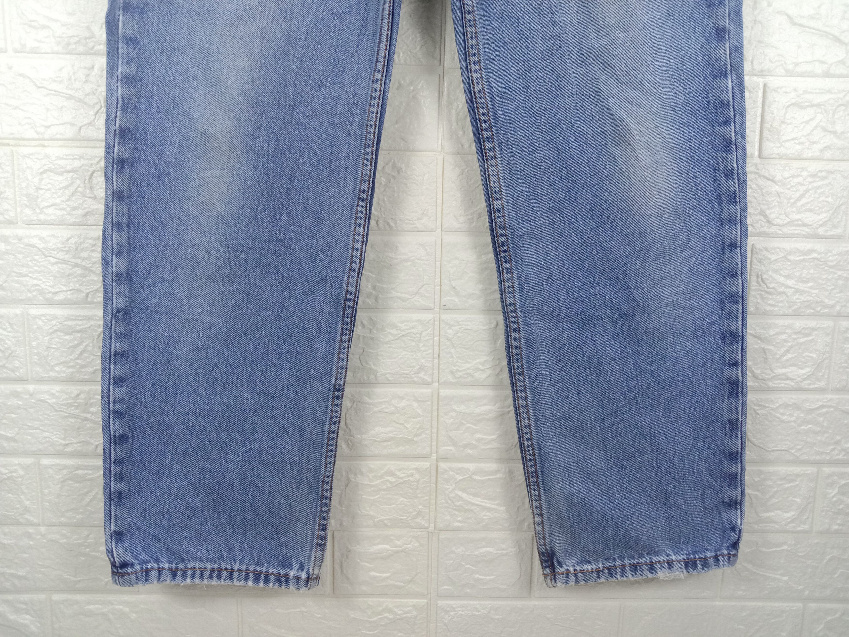 Levi's Vintage Levi's 550 Jeans Blue Wash Relaxed Fit Denim Size US 33 - 4 Thumbnail