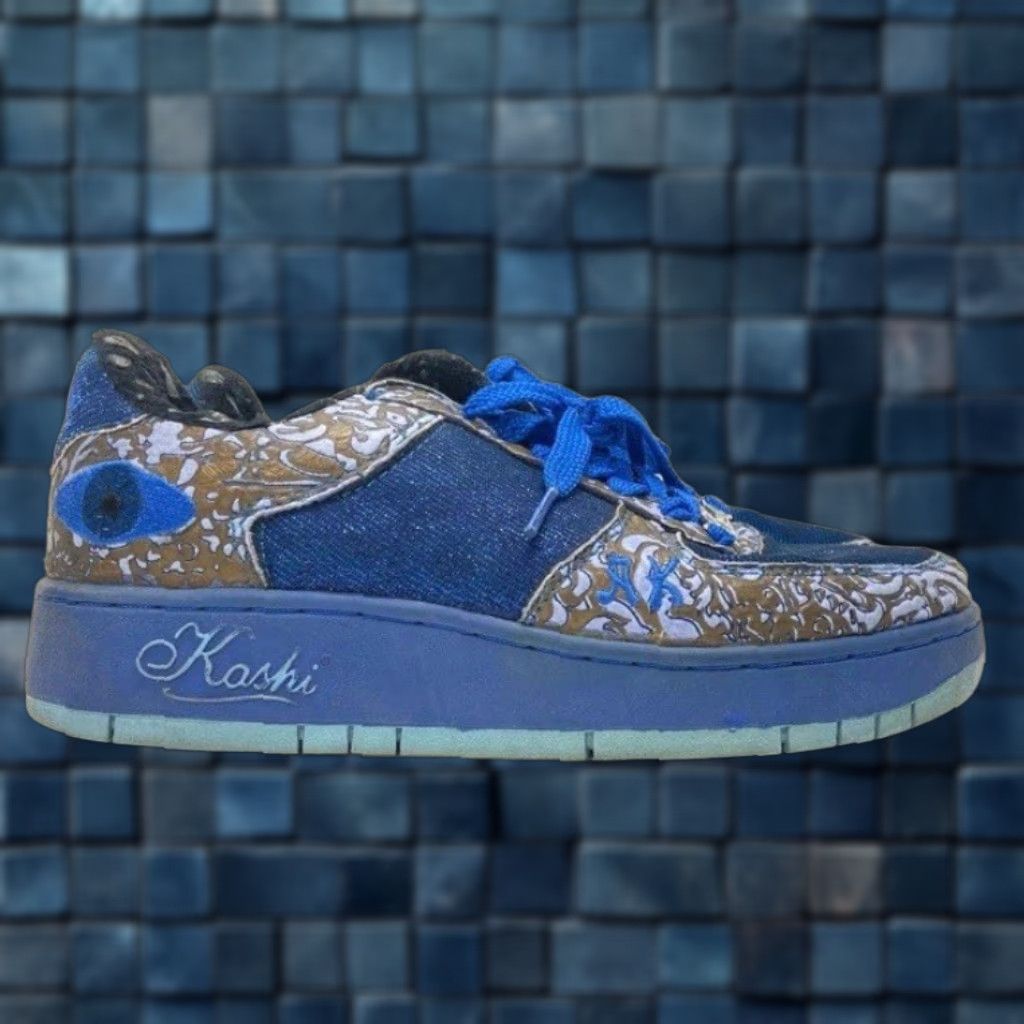 Vintage Women's Kashi Basel Sneakers Size 8 Blue Floral Imprint Designer Casual Everyday Shoes Size US 8 / IT 38 - 1 Thumbnail
