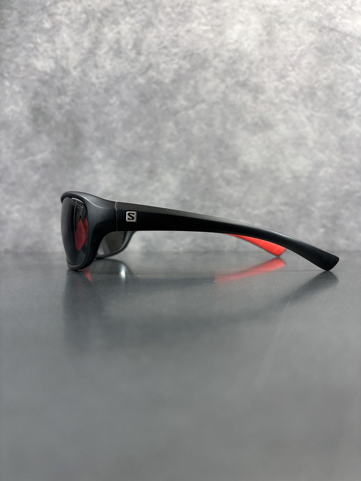 Salomon × Vintage 2000s Salomon Sunglasses Y2K Vintage Sport Wrap Case Italy Size ONE SIZE - 10 Thumbnail