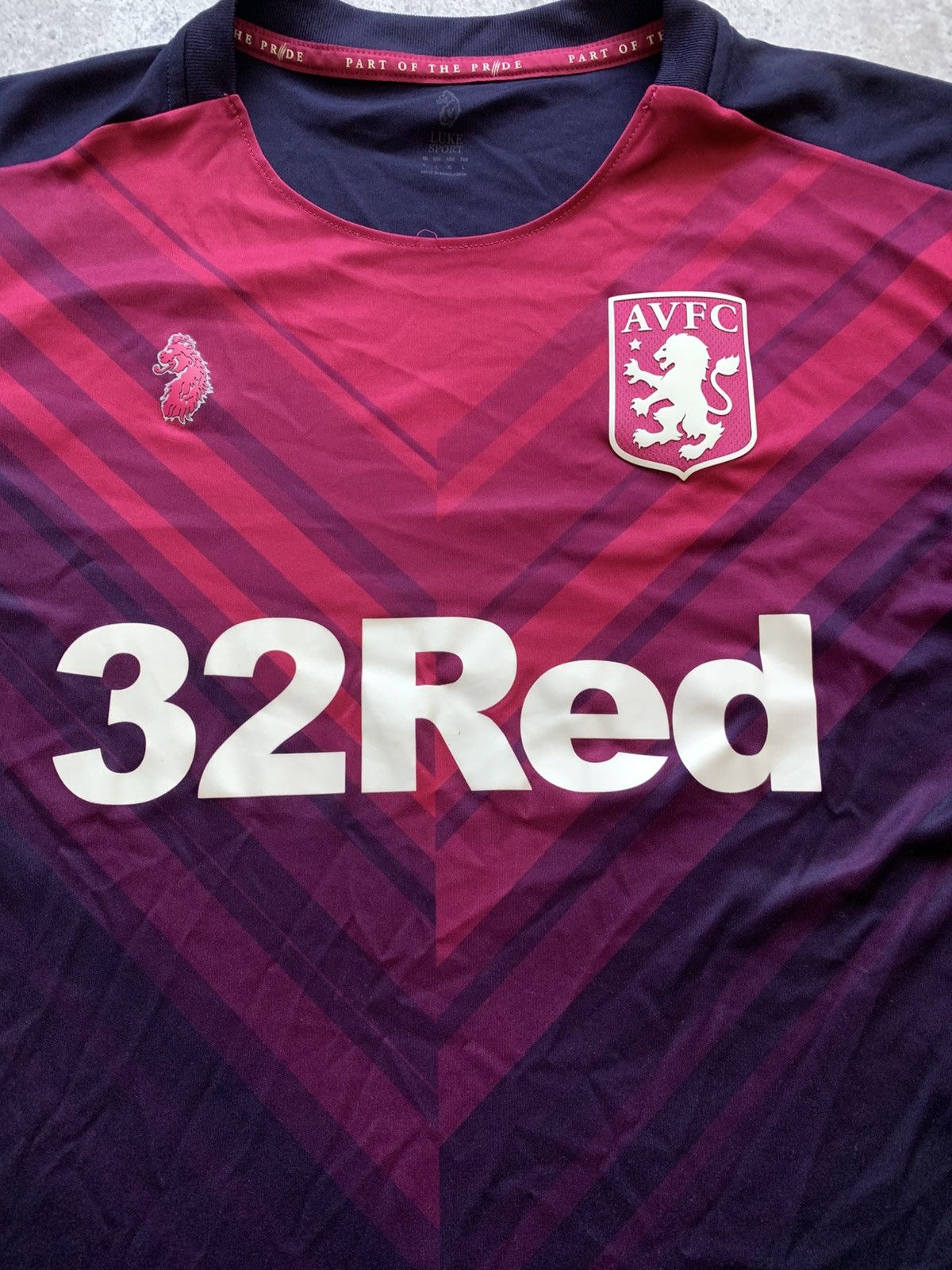 Other 🔥LUKE SPORT ASTON VILLA 2018/2019 THIRD SOCCER JERSEY Size US XL / EU 56 / 4 - 4 Thumbnail