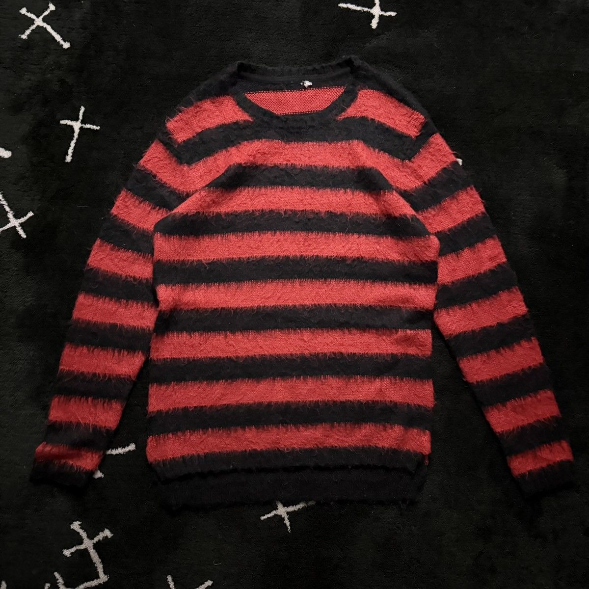 Vintage Stripped - Black and Red Sweater Size US M / EU 48-50 / 2 - 1 Preview