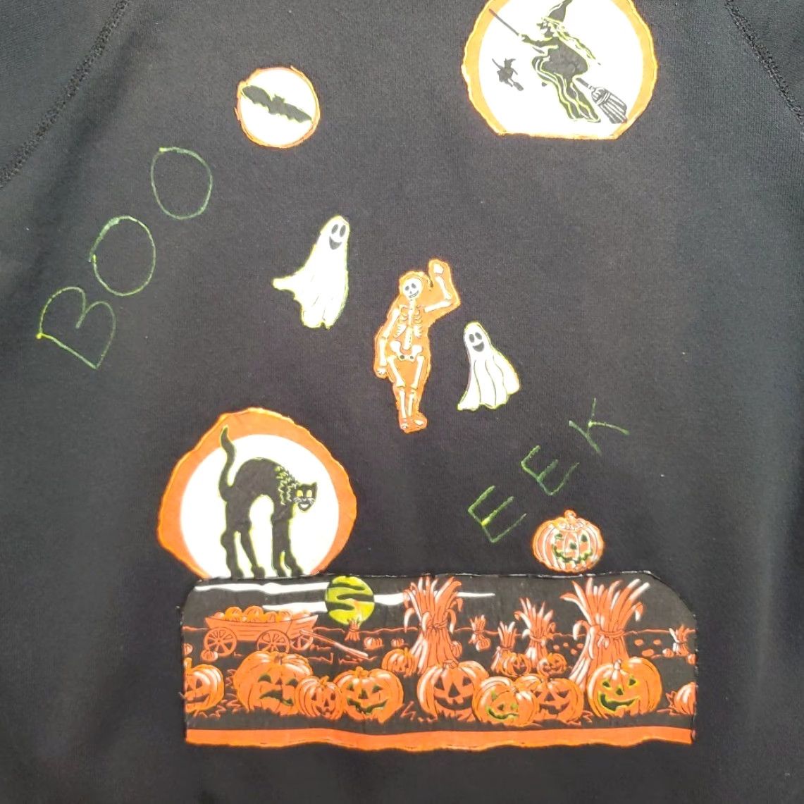 Vintage VINTAGE Halloween Sweatshirt Mens M Black Jack O Lantern Made in USA Retro Willow Bay Sweatshirt Pullover Crew Neck Cotton Blend Fleece Graphic Print Size US M / EU 48-50 / 2 - 3 Thumbnail