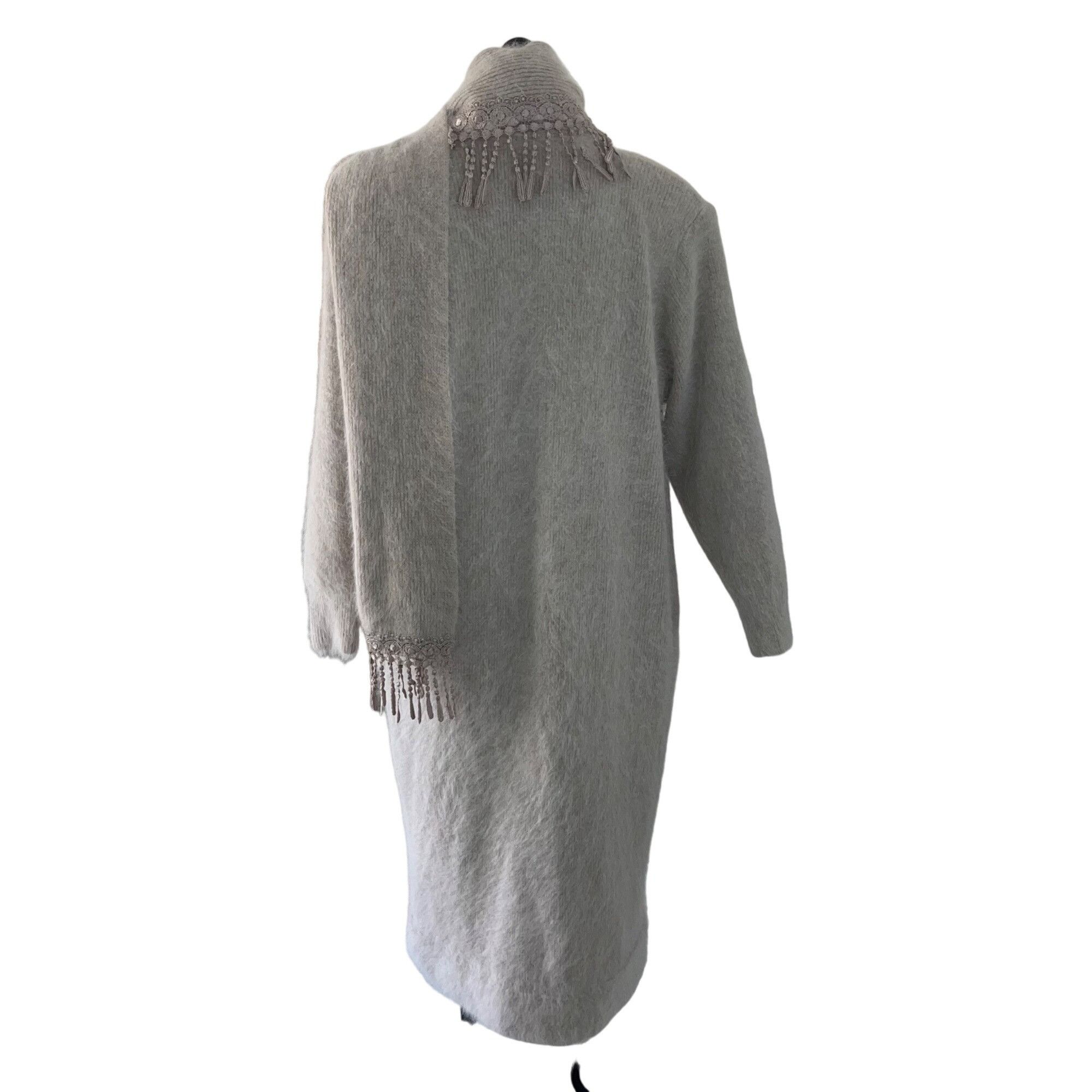 Vintage Venesha Vintage Womens Sweater Coat Size Medium Size M / US 6-8 / IT 42-44 - 2 Thumbnail