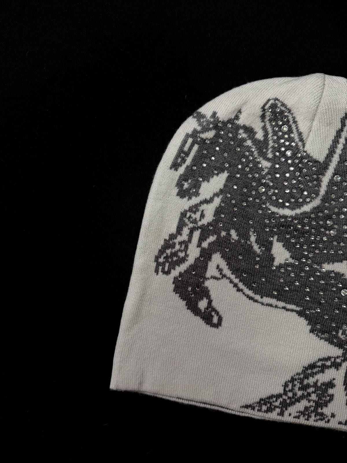Japanese Brand Rare Y2k Pegasus Print No Cuff Knit Beanie Hat White OS Size ONE SIZE - 3 Thumbnail