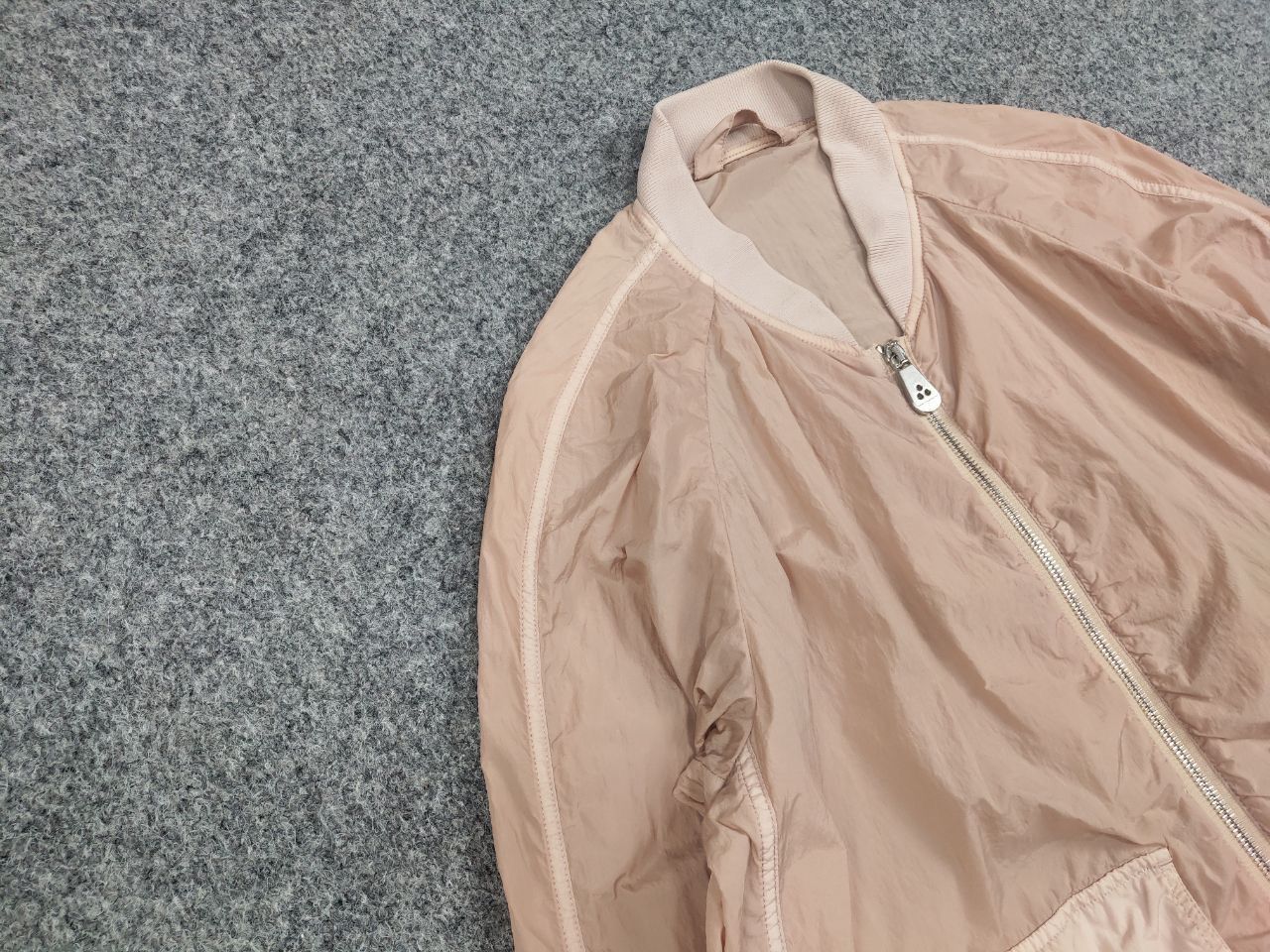 Peuterey Peuterey Designer Nylon Light Beige Bomber jacket Size M / US 6-8 / IT 42-44 - 8 Thumbnail