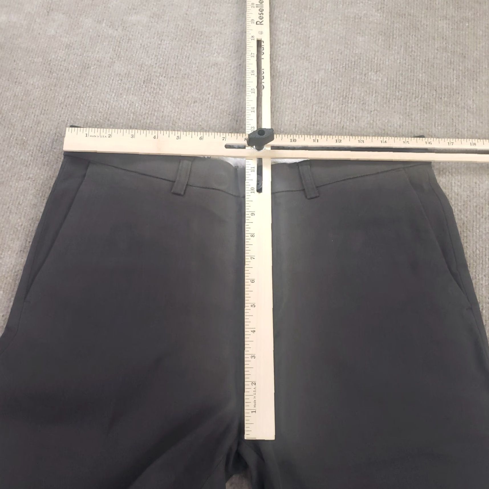 Haggar Haggar Chino Pants Mens 32x34 Gray Straight Fit Flat Front Stretch Waist Size US 32 / EU 48 - 4 Thumbnail