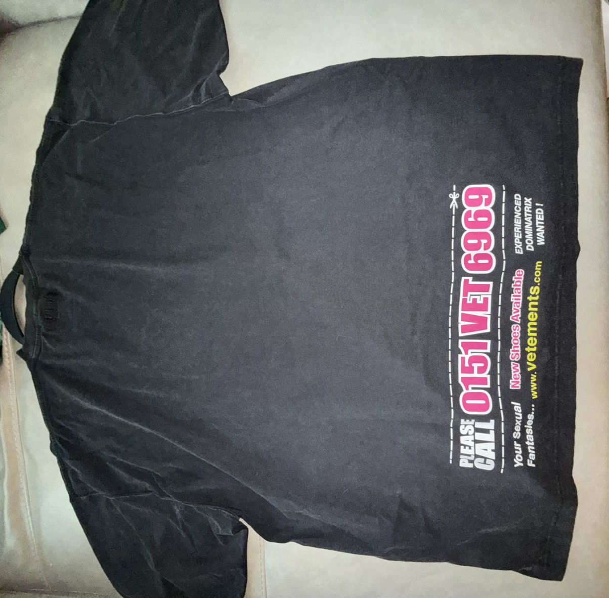 Vetements VETEMENTS DOMINATRIX HOTLINE T-SHIRT Size US XL / EU 56 / 4 - 2 Thumbnail
