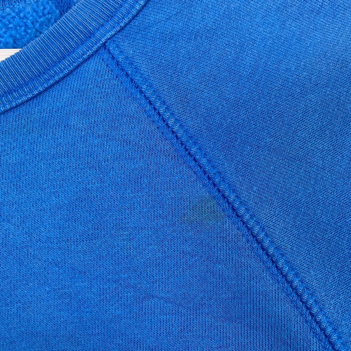 Gap × Vintage Vintage GAP Kids Embroidered Crewneck Sweatshirt Blue Size US S / EU 44-46 / 1 - 6 Thumbnail