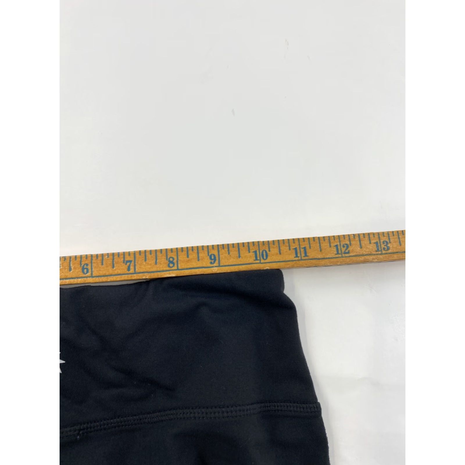 Athleta Athleta Leggings Cropped Women’s XXS Black 2XS Activewear Women Cropped Leggings Black XXS Athleta Women’s Activewear Size 24" / US 00 / IT 34 - 4 Thumbnail