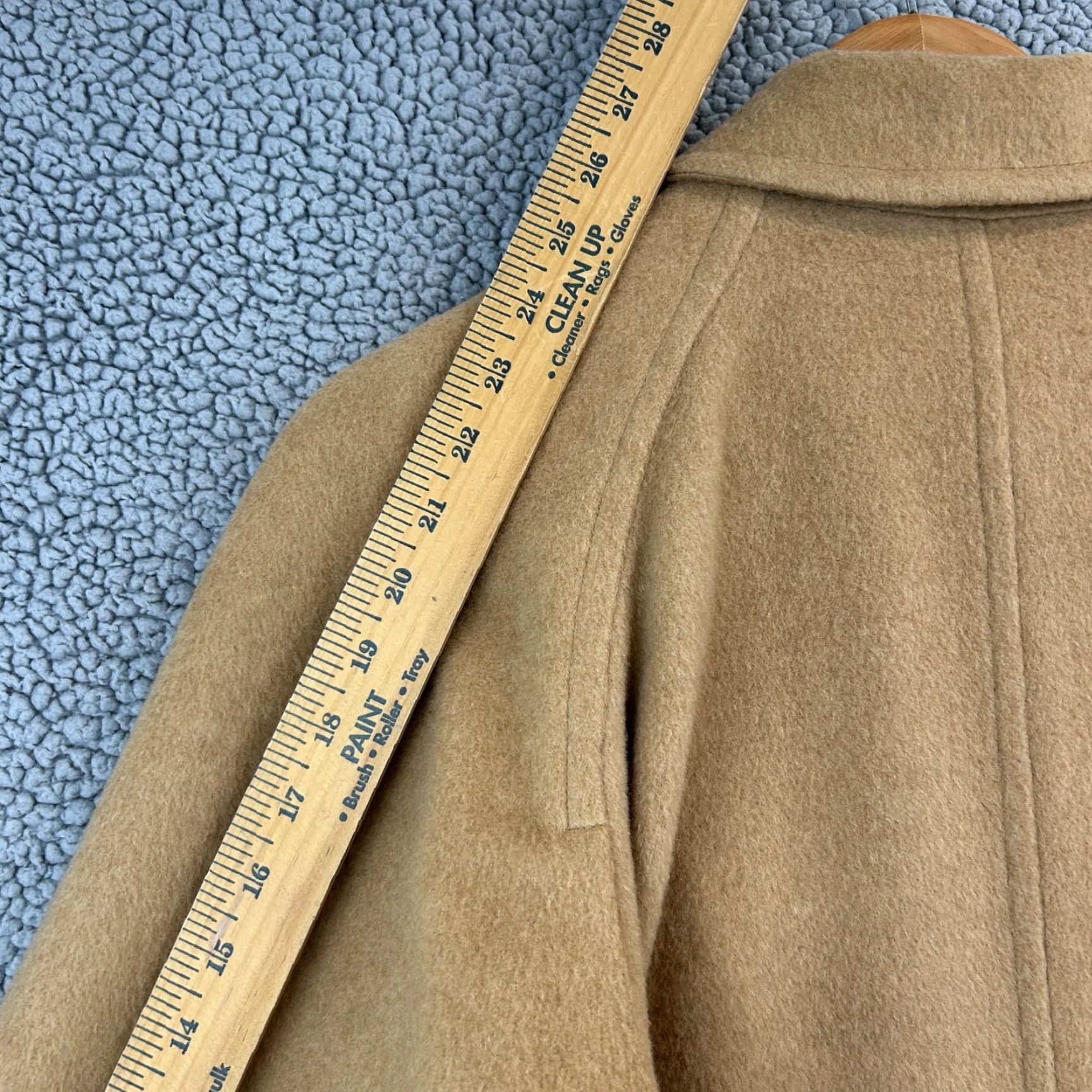 Ralph Lauren Lauren Ralph Lauren Overcoat Coat Long Camel 100% Camel Hair Beige Size 10 Womens Vintage? Size L / US 10 / IT 46 - 7 Thumbnail