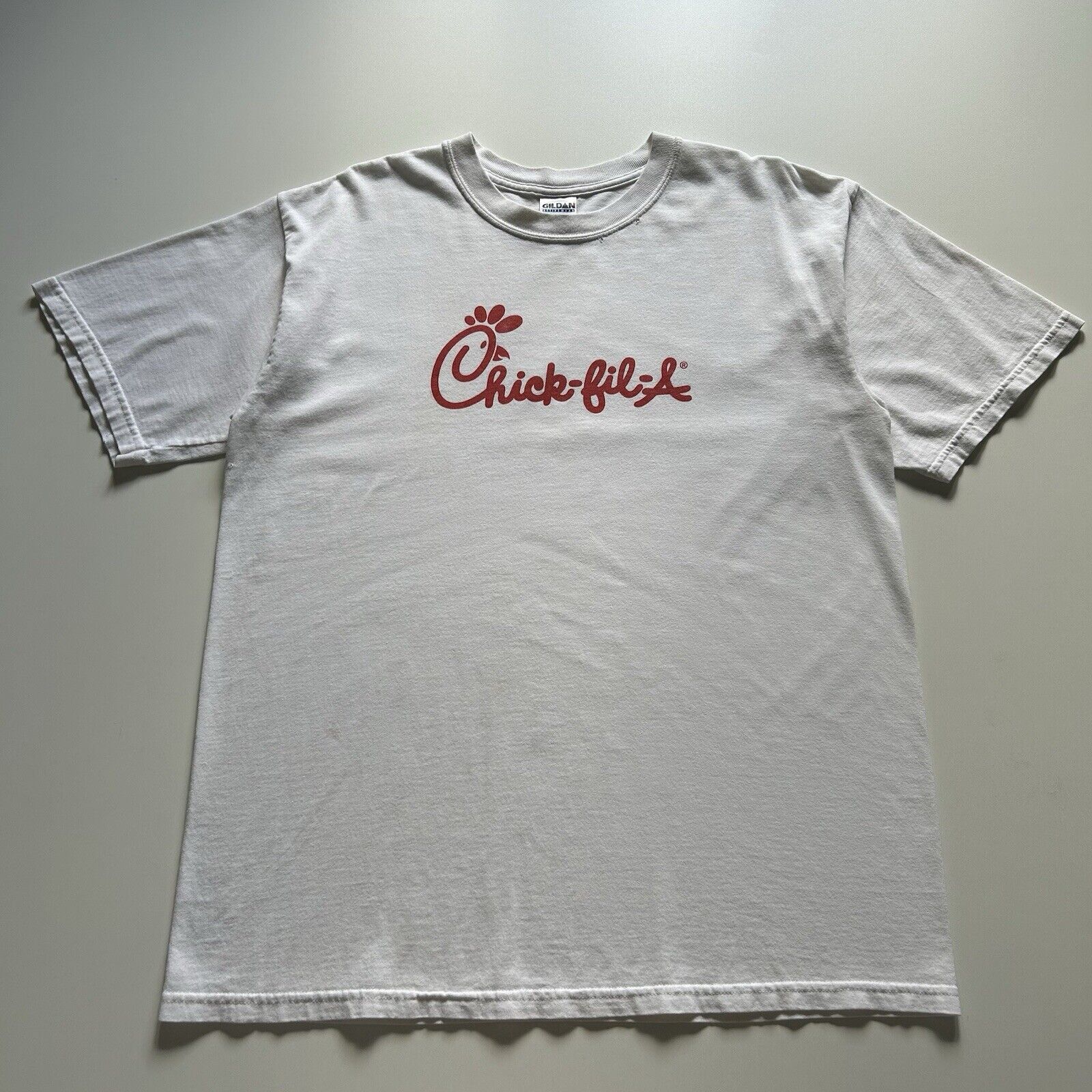 Gildan × Vintage Vintage Chick-Fil-A T Shirt Large Y2K Logo Promo Spell Out Size US L / EU 52-54 / 3 - 1 Thumbnail