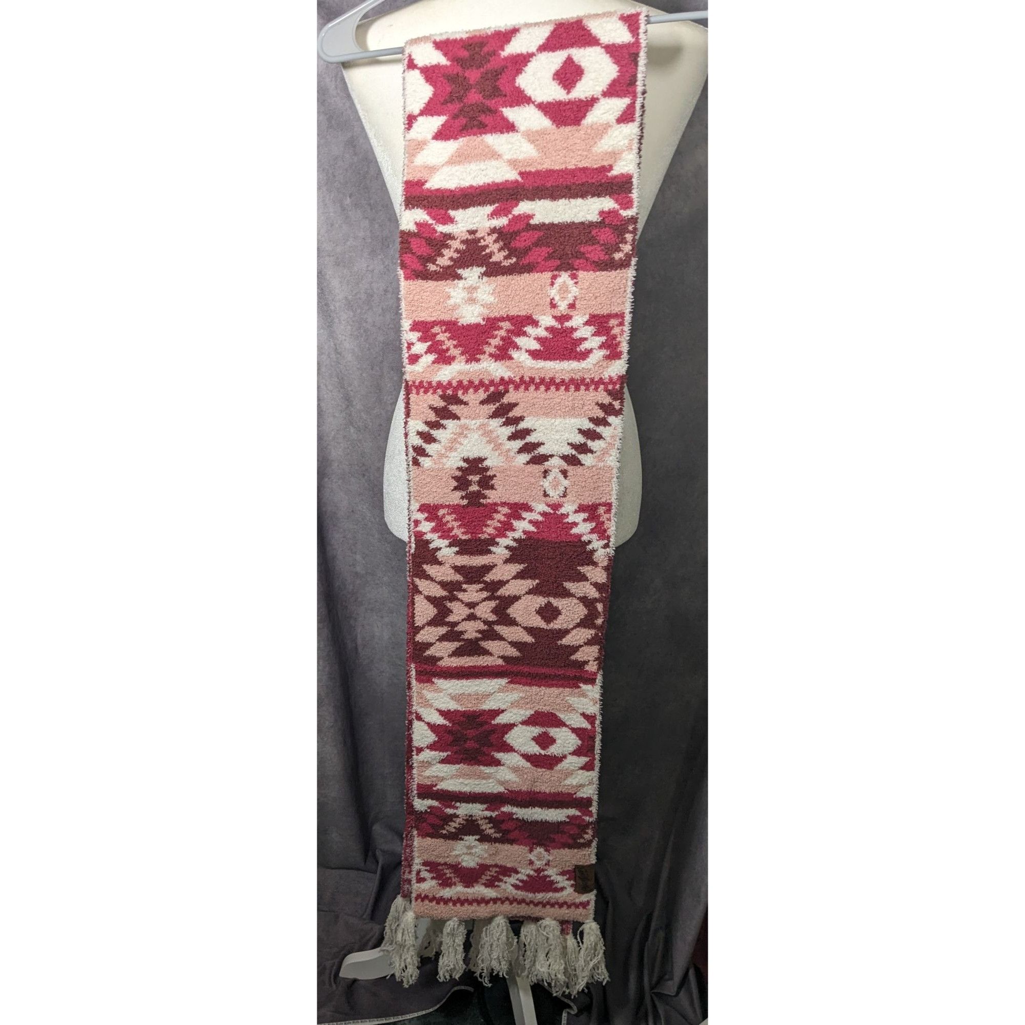 Other Idyllwind Cozytown USA Plush Pink Southwestern Print Fringe Size ONE SIZE - 11 Thumbnail