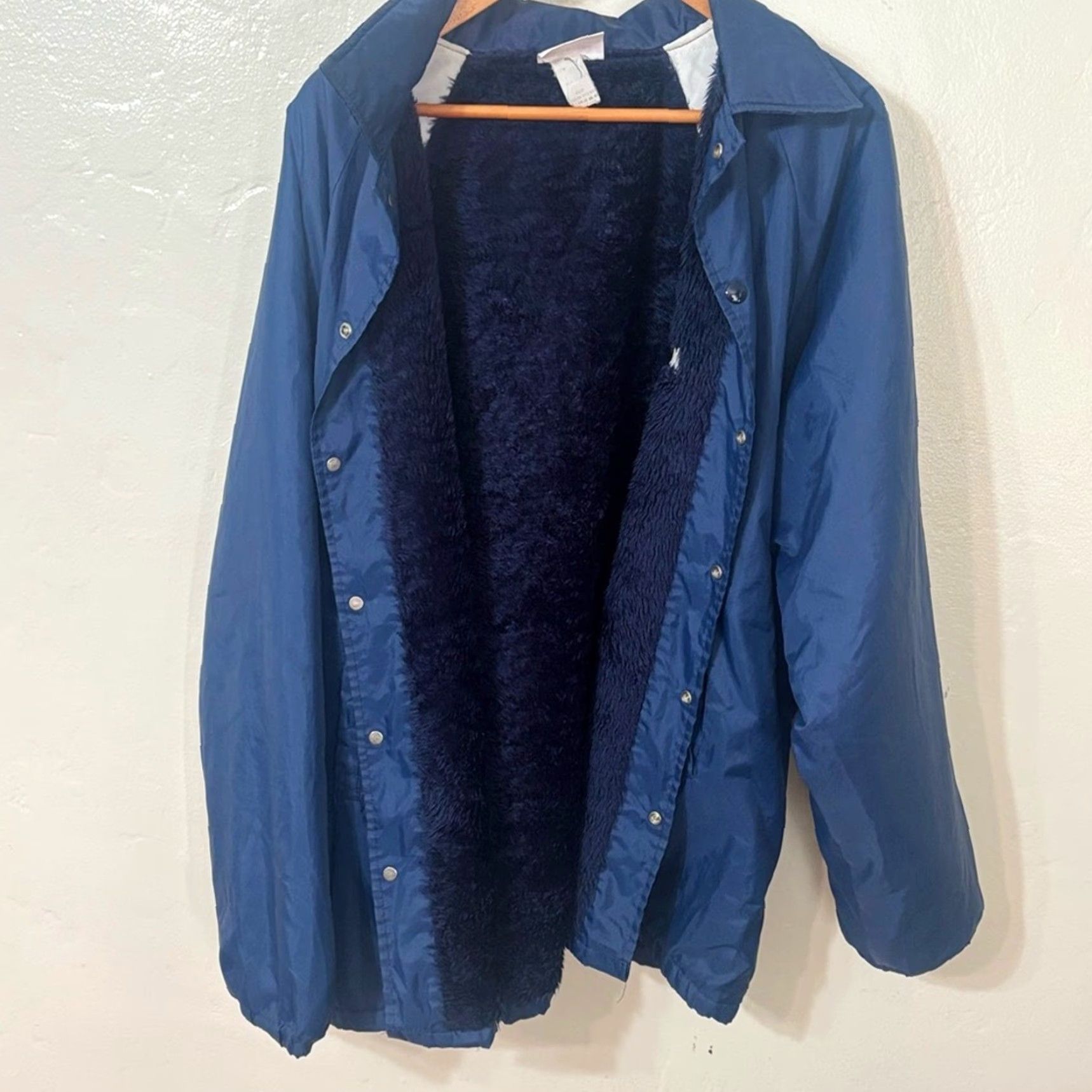 Vintage VINTAGE Hartwell Jacket Unisex Adults L Navy Blue 70s 80s Made in USA Windbreaker Coach's/Coaches Cardigan Style Competent? Size US L / EU 52-54 / 3 - 3 Thumbnail