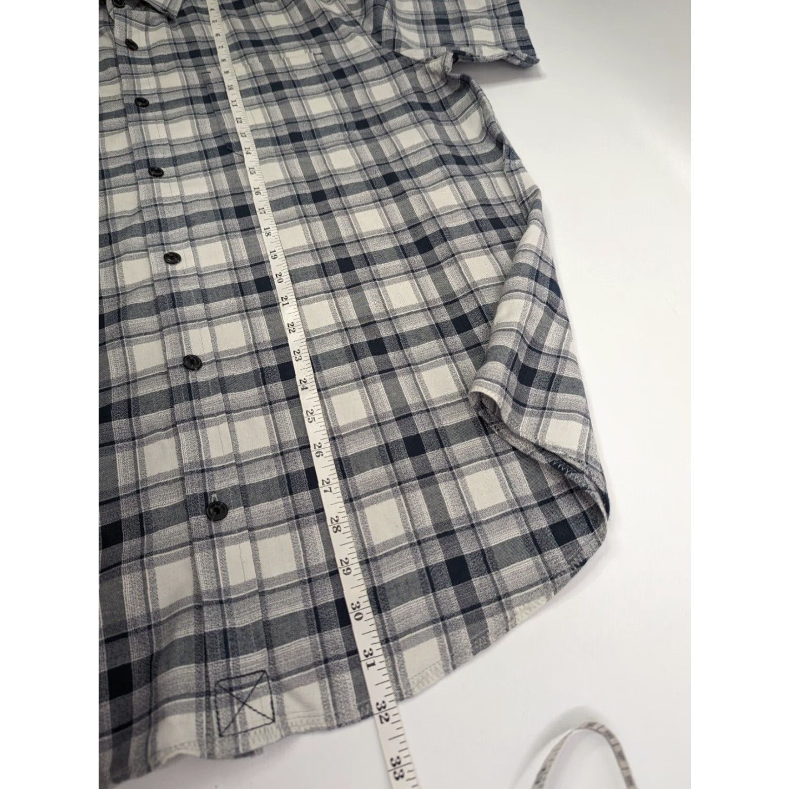 Vintage Grizzly Mountain Plaid Short Sleeve Mens Button Down Shirt XL Cotton Outdoors Size US XL / EU 56 / 4 - 3 Thumbnail