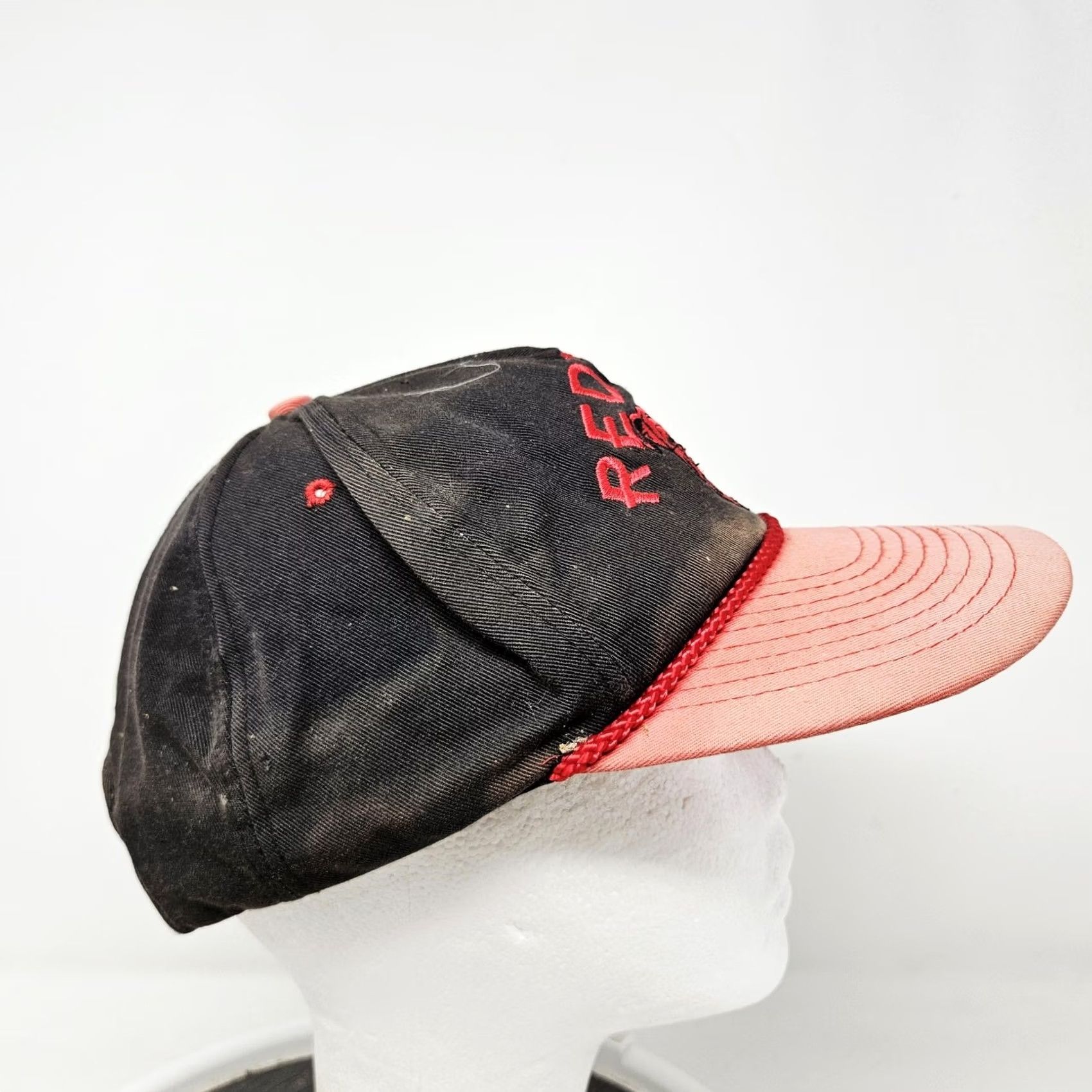 Roper VINTAGE Red Dog Hat Cap Baseball Snap Back One Size Black Mens Rope Beer 90s Size ONE SIZE - 3 Thumbnail