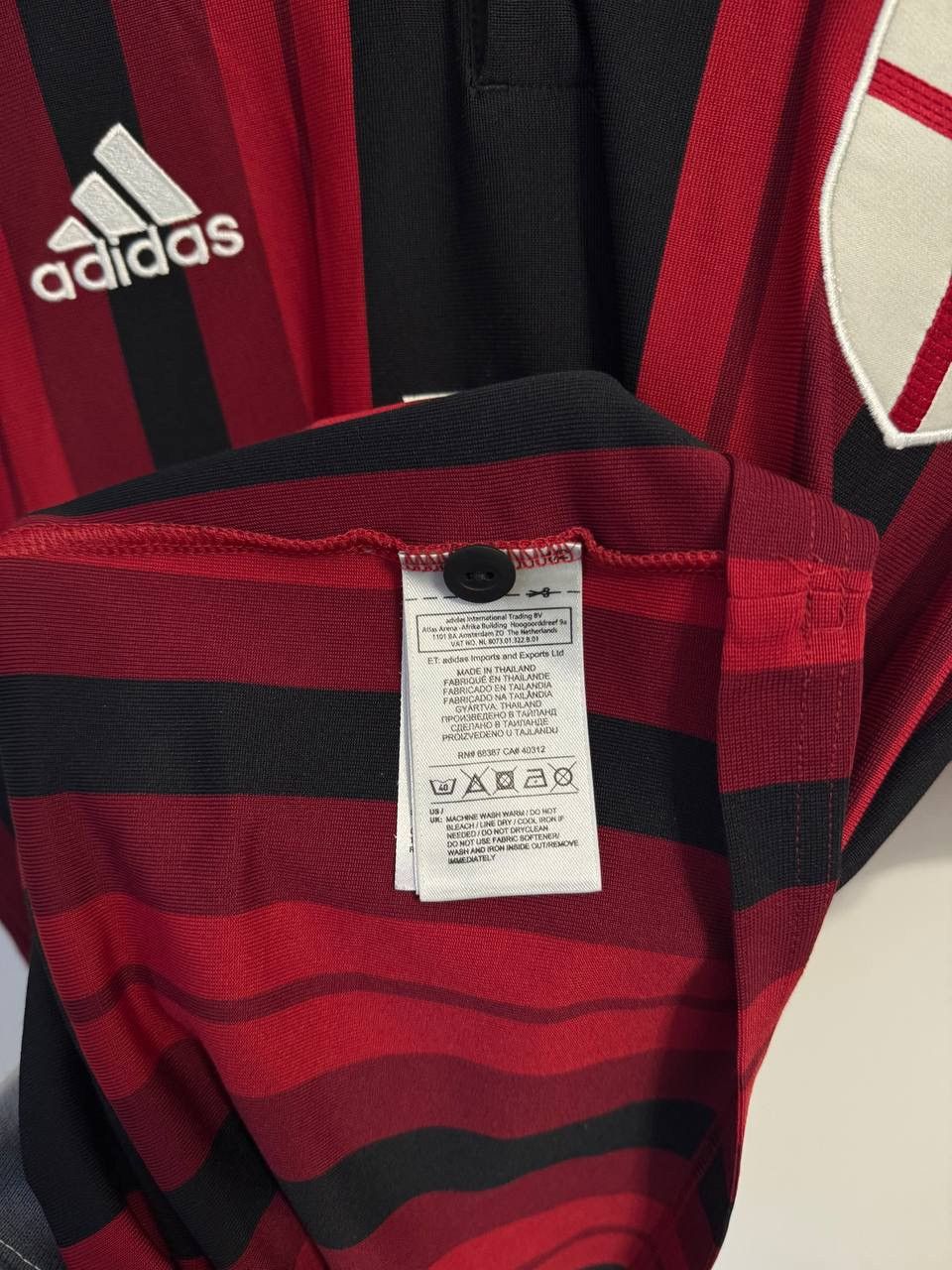 Adidas × Vintage Adidas Vintage Jersey Milano Torres Home Size US M / EU 48-50 / 2 - 9 Thumbnail