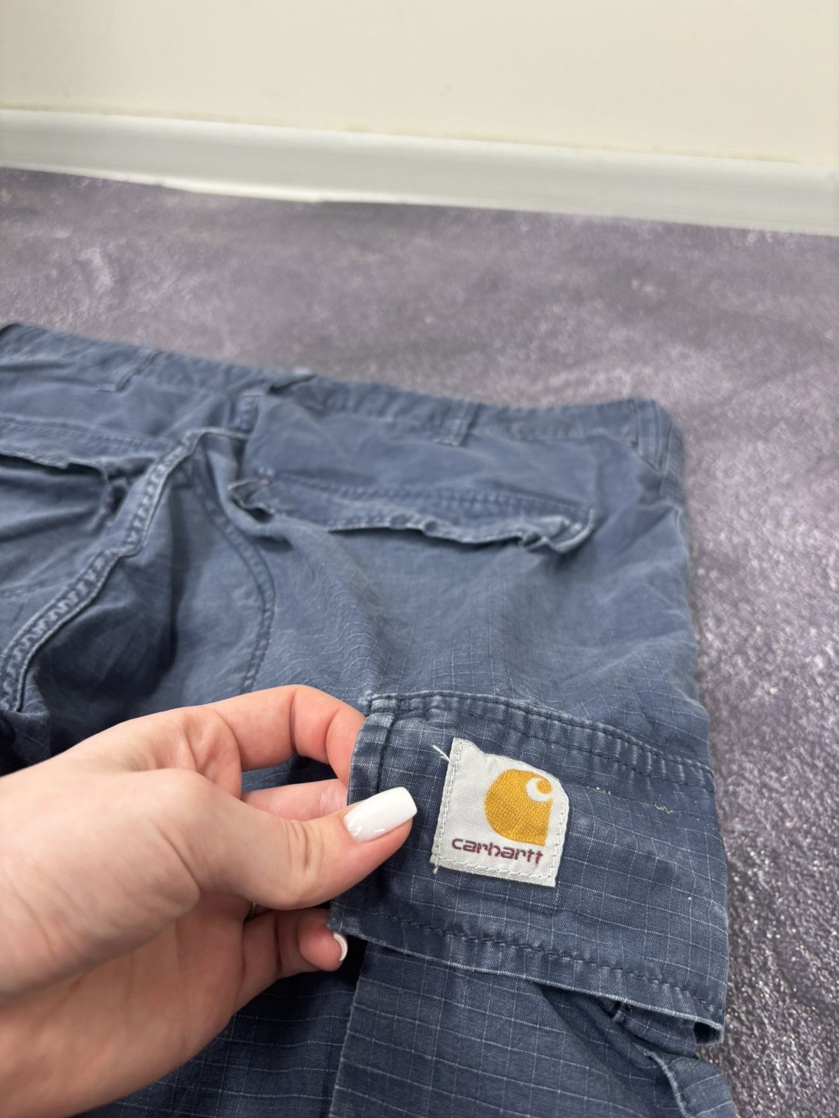 Carhartt Vintage Carhartt WIP Navy Y2K Hype Baggy Cargo Pants Size US 34 / EU 50 - 6 Thumbnail