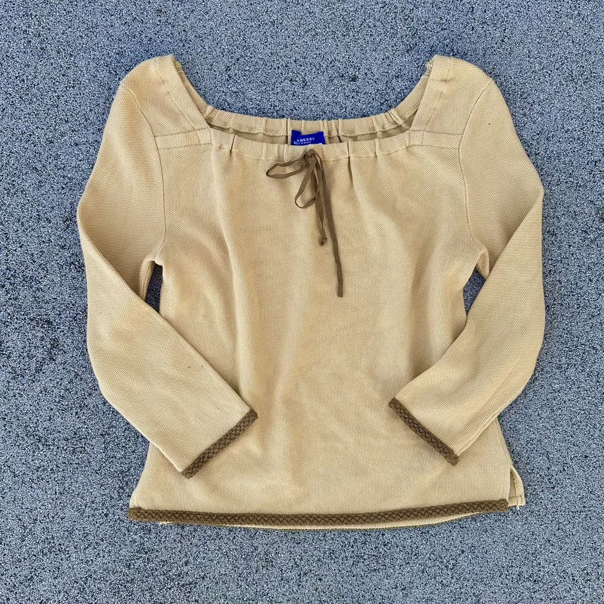 Burberry Burberry square neck top with bow Size M / US 6-8 / IT 42-44 - 1 Thumbnail