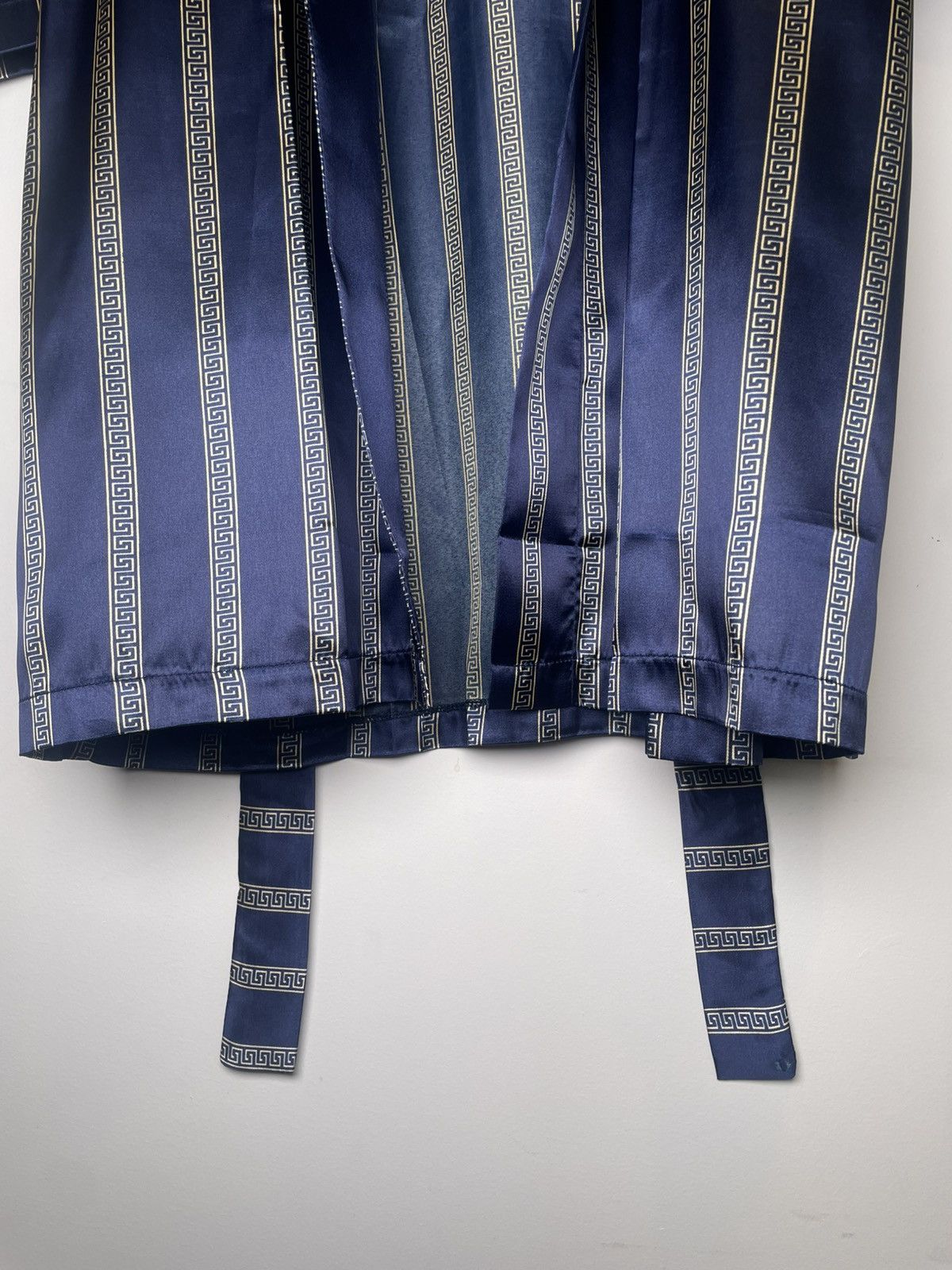 Other Rop Teks Navy Gold Greek Key Satin Robe Size US L / EU 52-54 / 3 - 7 Thumbnail