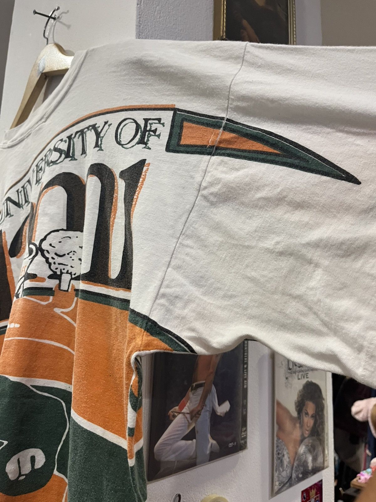 Other Vintage 90s University of Miami Hurricanes T-Shirt Size US XL / EU 56 / 4 - 10 Thumbnail