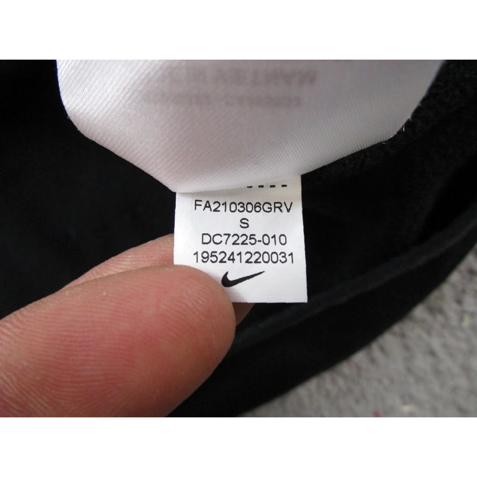 Nike Nike Therma Fleece Hoodie Women's Pullover Black DC7225 Size S Size S / US 4 / IT 40 - 5 Thumbnail