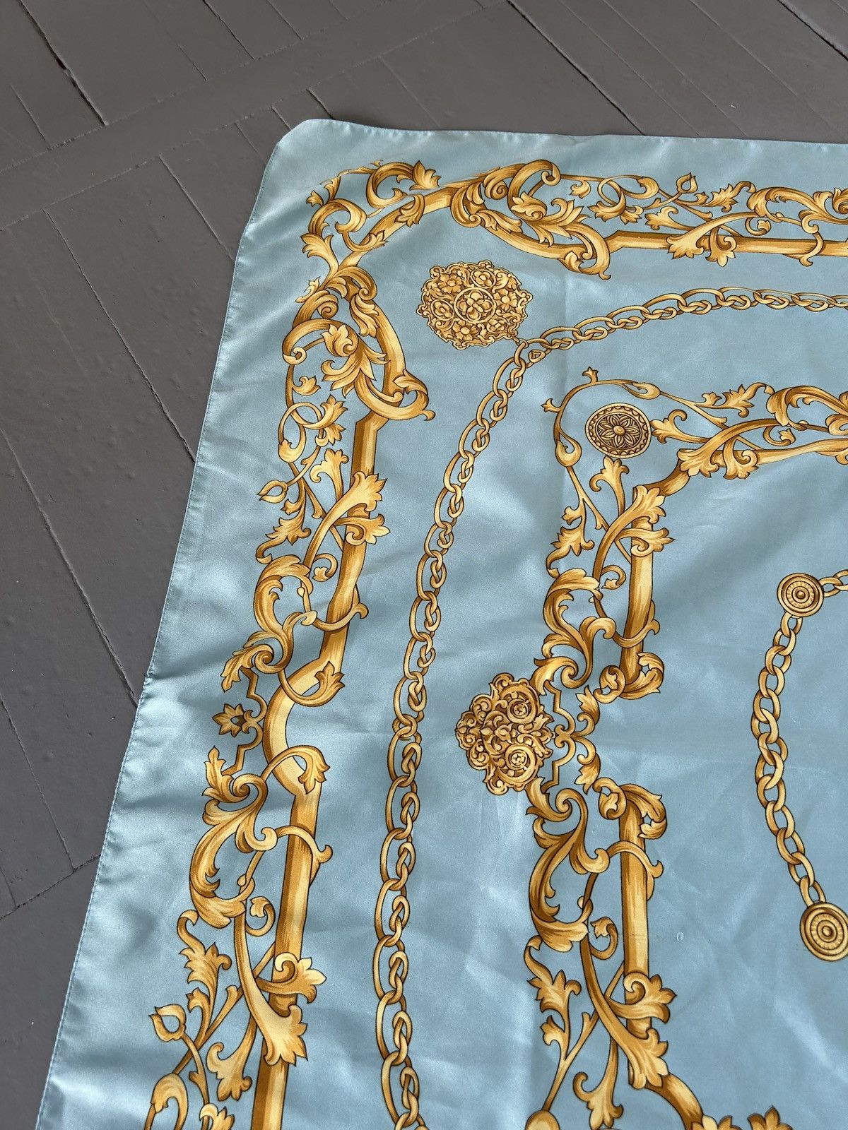 Vintage Vintage silk scarf Size ONE SIZE - 5 Thumbnail