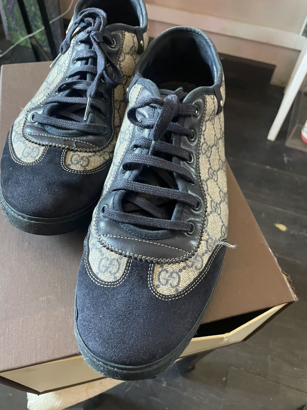 Gucci Gucci Lowtop Sneakers Size 12 with box and dust bag Size US 12 / EU 45 - 2 Thumbnail