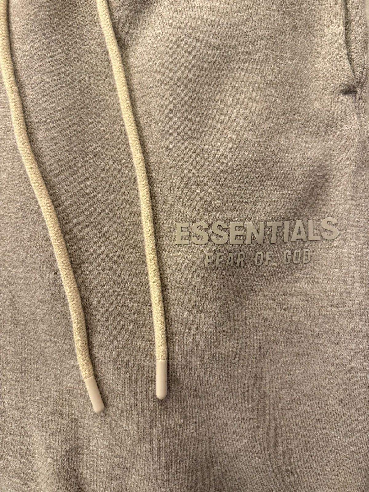 Fear of God Fear Of God Essentials FW23 Heather Size US 32 / EU 48 - 7 Thumbnail