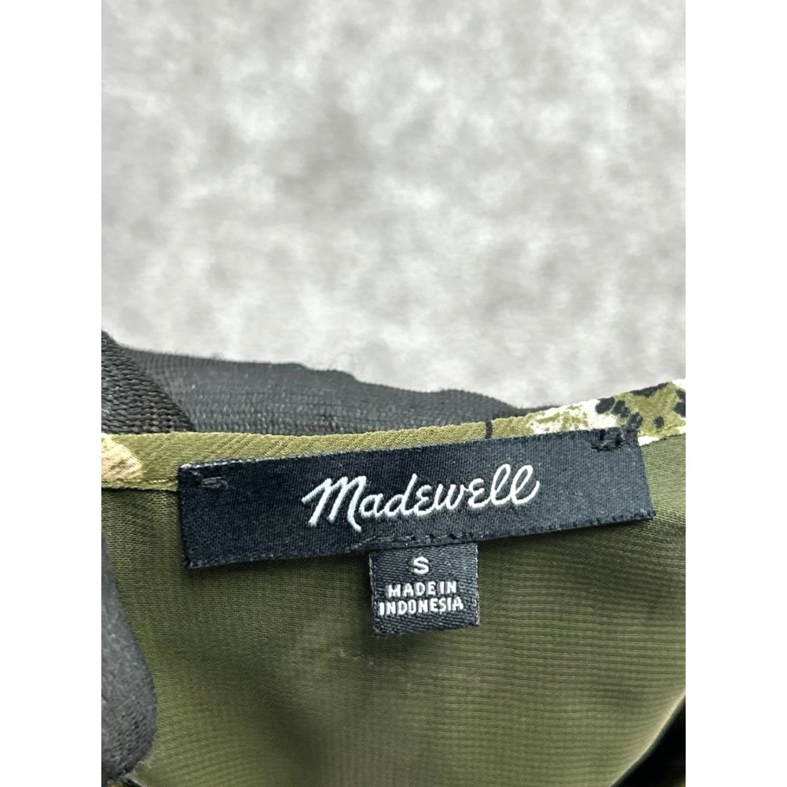 Madewell Madewell Georgette Peplum Top Women Small Green Floral Regular Fit Keyhole Back Size S / US 4 / IT 40 - 5 Thumbnail