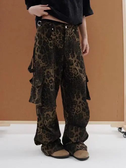 VIBE Vintage multi-pocket leopard print work casual trousers Size US 32 / EU 48 - 5 Thumbnail