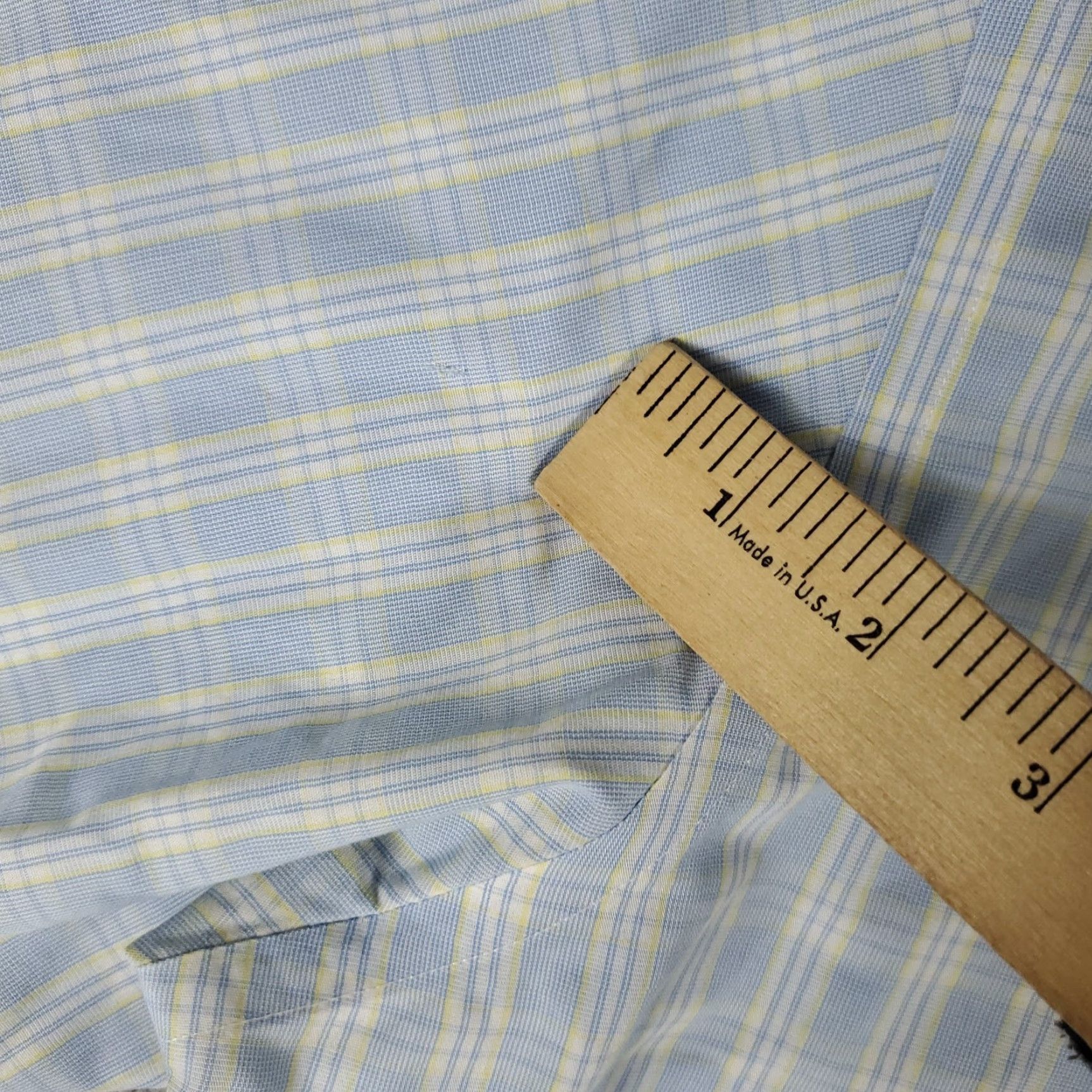 Brooks Brothers VINTAGE Brooks Brothers Men's Dress Shirt Size 15.5 Cotton Long Sleeve Blue Plaid Business Casual Formal Size 40R - 3 Thumbnail