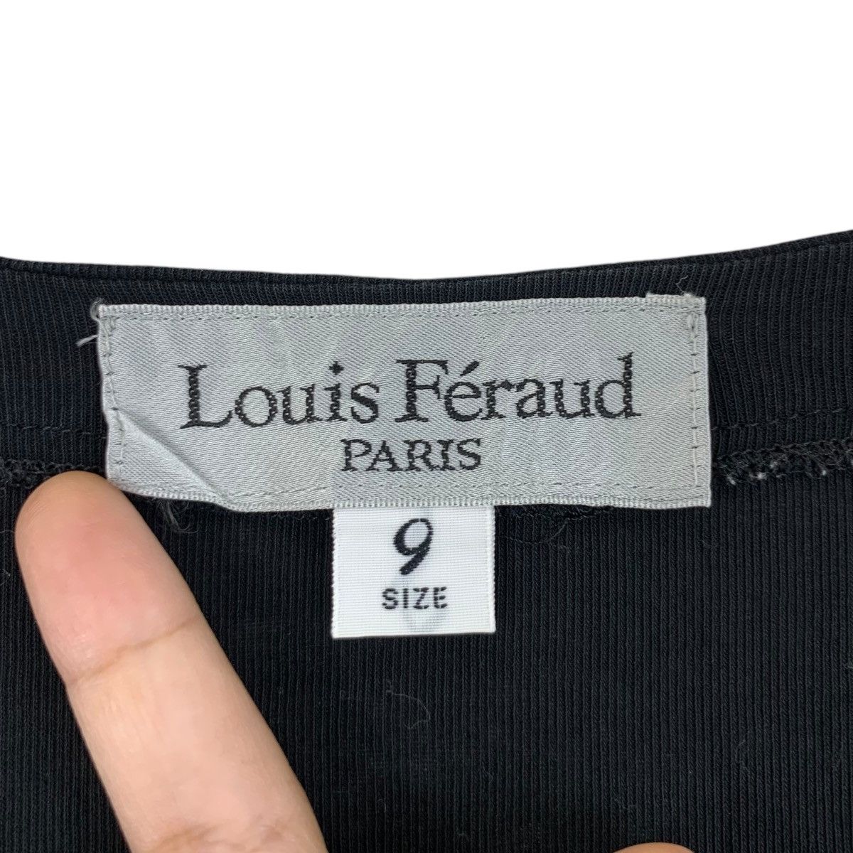 Louis Feraud Vintage LOUIS FERAUD PARIS Embroidered Flower Tee Shirt Size S / US 4 / IT 40 - 8 Thumbnail
