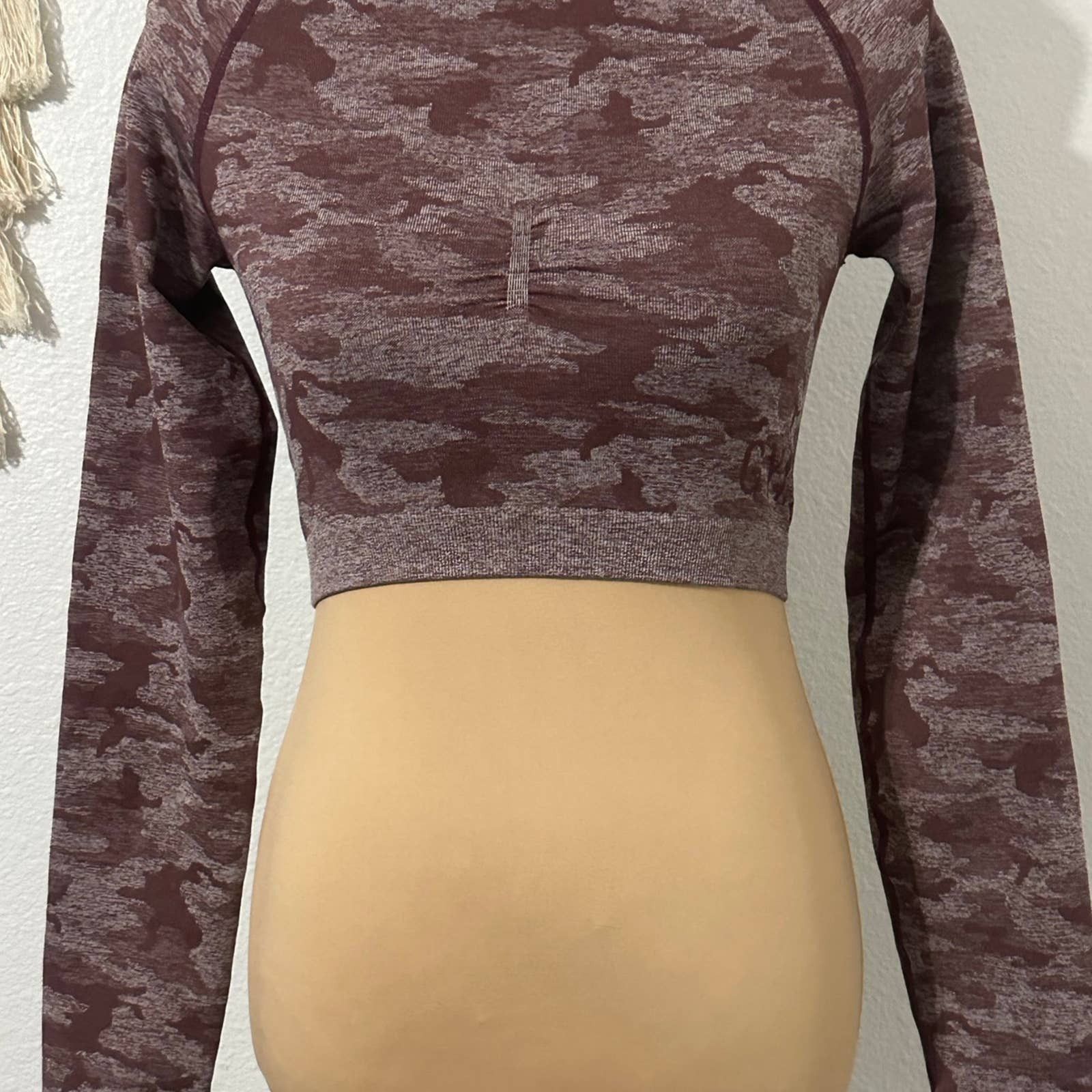 Gymshark Gymshark crop long sleeve Size L / US 10 / IT 46 - 3 Thumbnail
