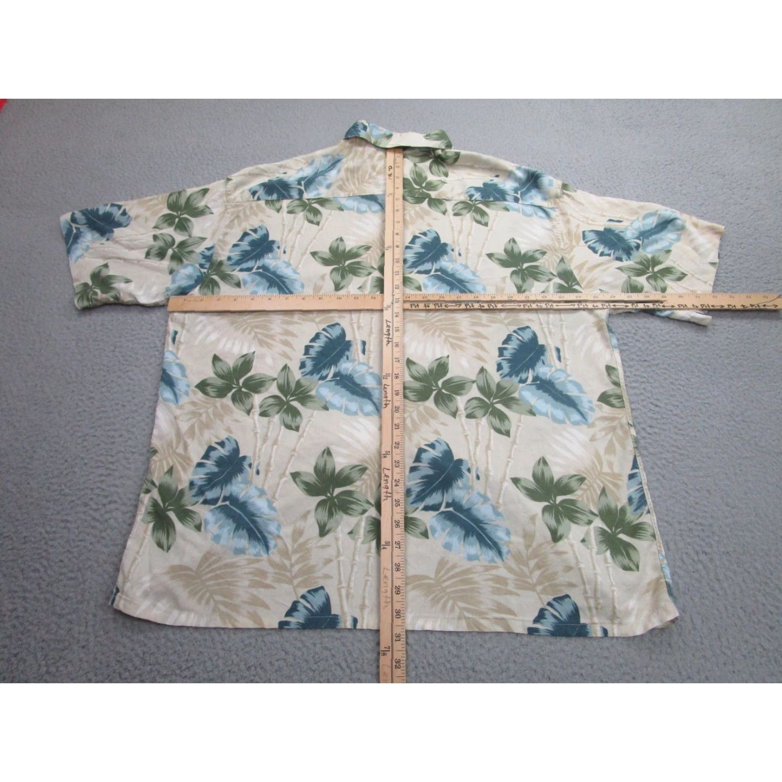 Pierre Cardin VINTAGE Pierre Cardin Shirt Mens 2XL Beige Blue Green Floral Hawaiian Aloha Short Sleeve Button-Up Size US XXL / EU 58 / 5 - 6 Thumbnail